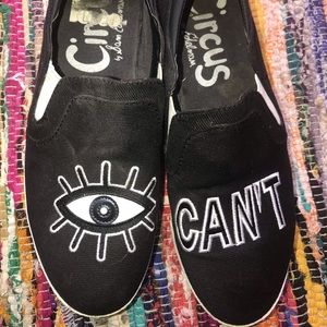 Circus eye can’t shoes